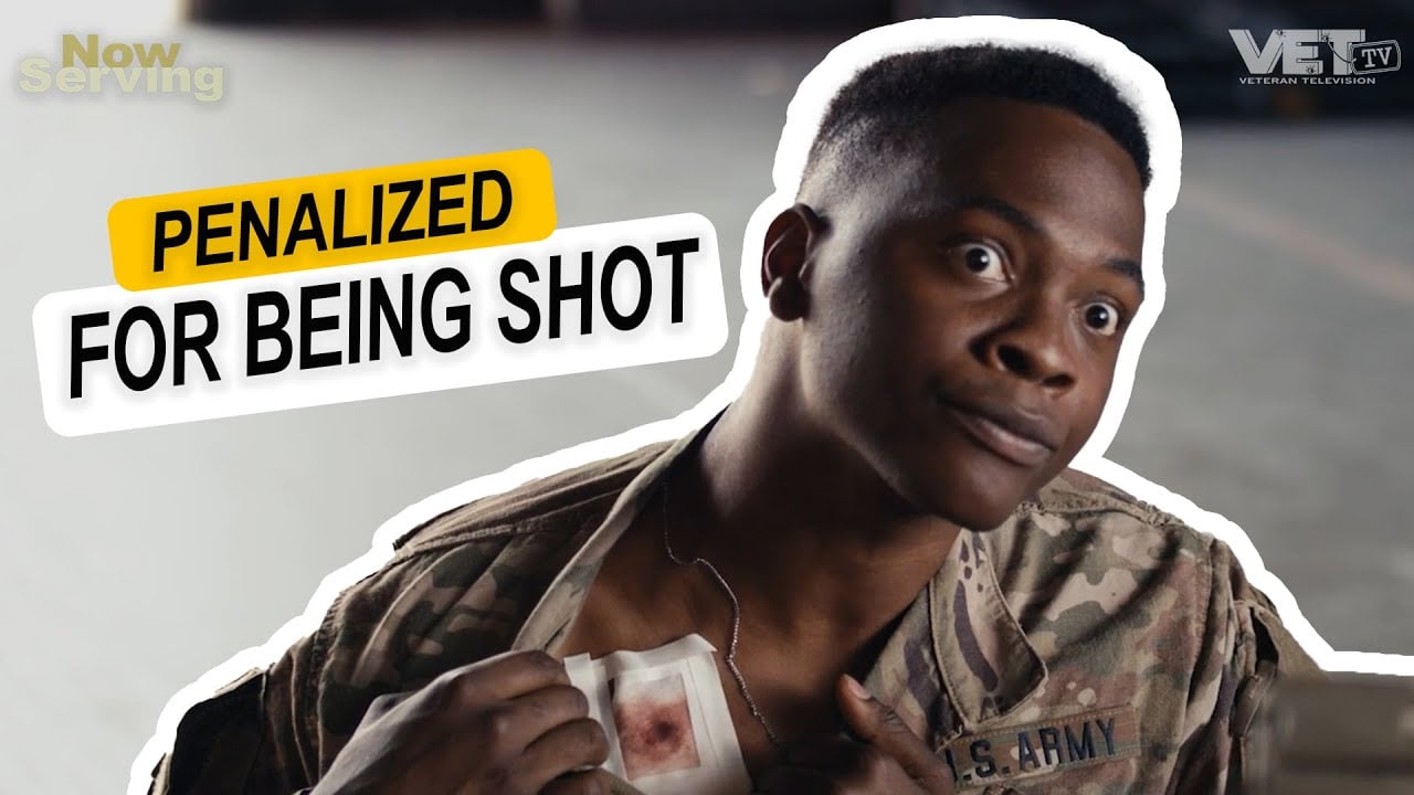 WOUNDED US ARMY SOLDIER VS CRAZY KAREN