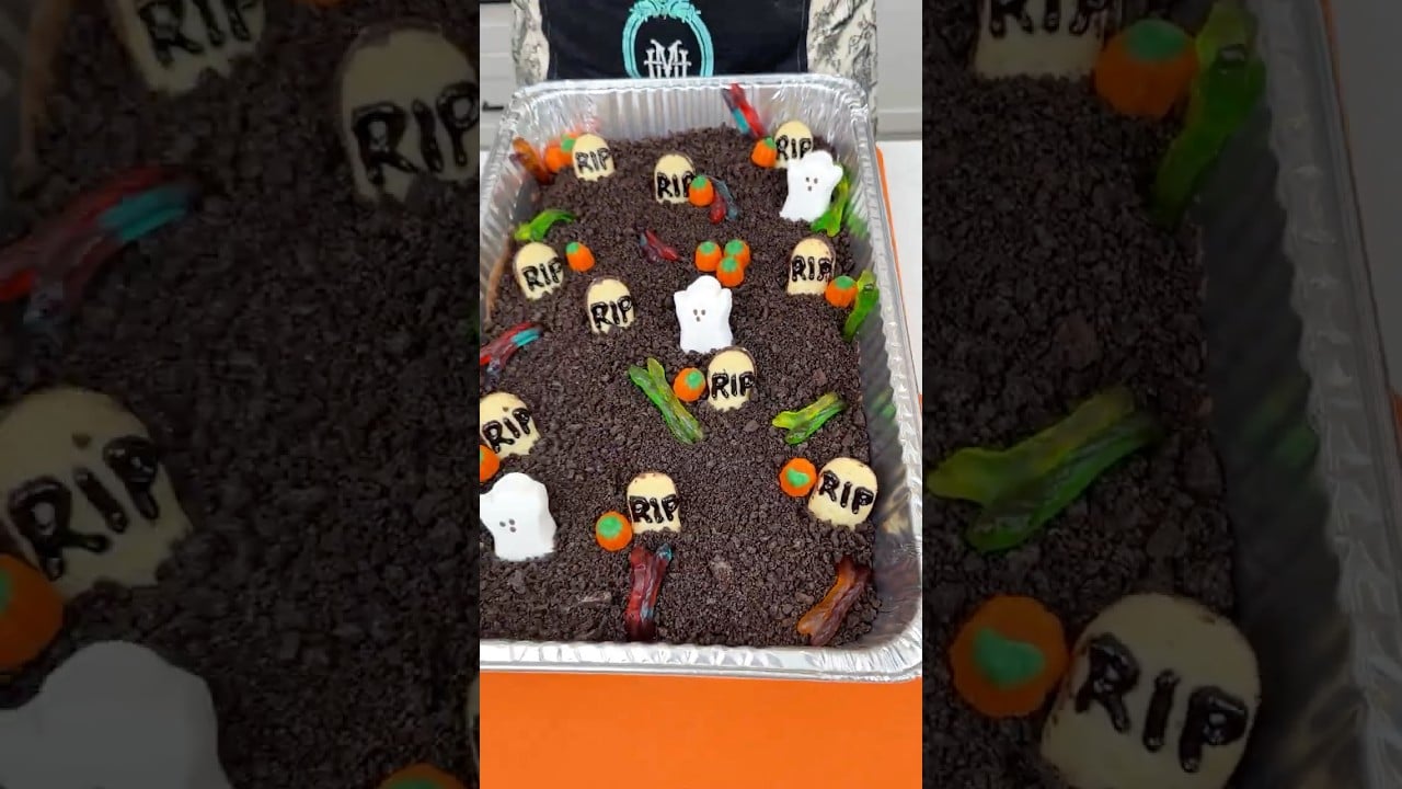 Easy spooky treat! #easyrecipe #dessert #sweets #spookytreats