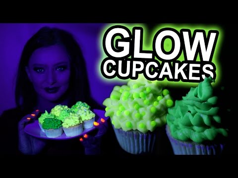 How to make Green GLOW in the dark Cupcakes - UV reactive! - DIY Halloween or NYE Food ideas