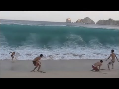 Unexpected Wave Compilation (CRAZY!)