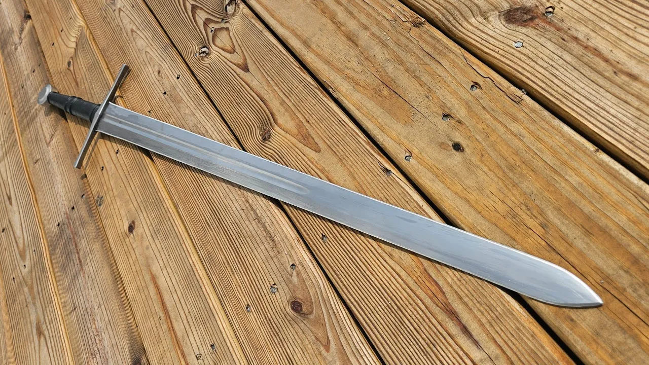 Sharpening Kingston Arms – Atrim Design Type XIIIa War Sword