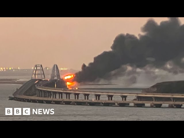 Ukraine: Russia detains eight people over Crimea bridge attack - BBC News