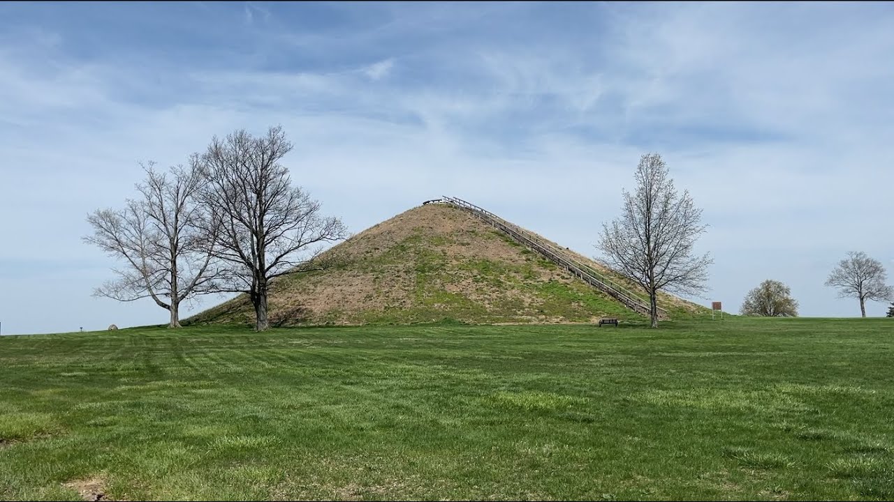 Indiana's Mysterious Mounds: Legends of  Advanced Civilizations and Giants