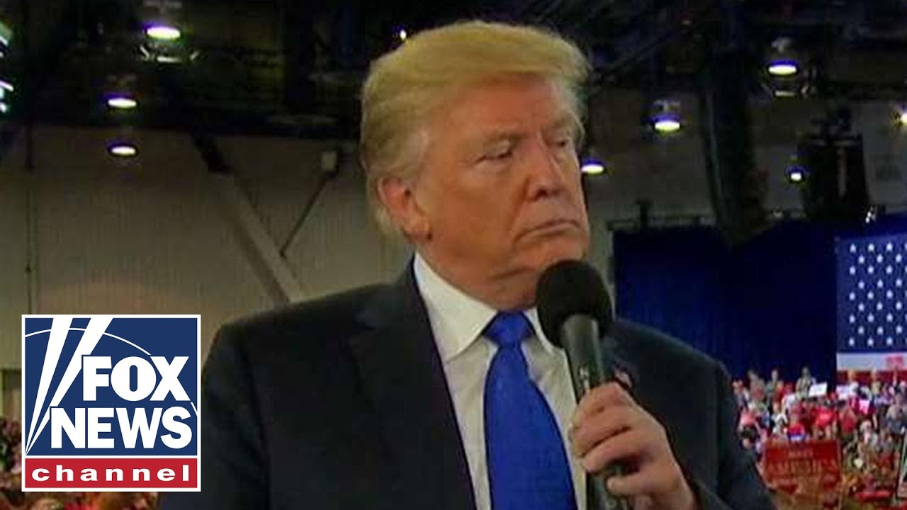Trump goes one-on-one with Hannity at Las Vegas rally