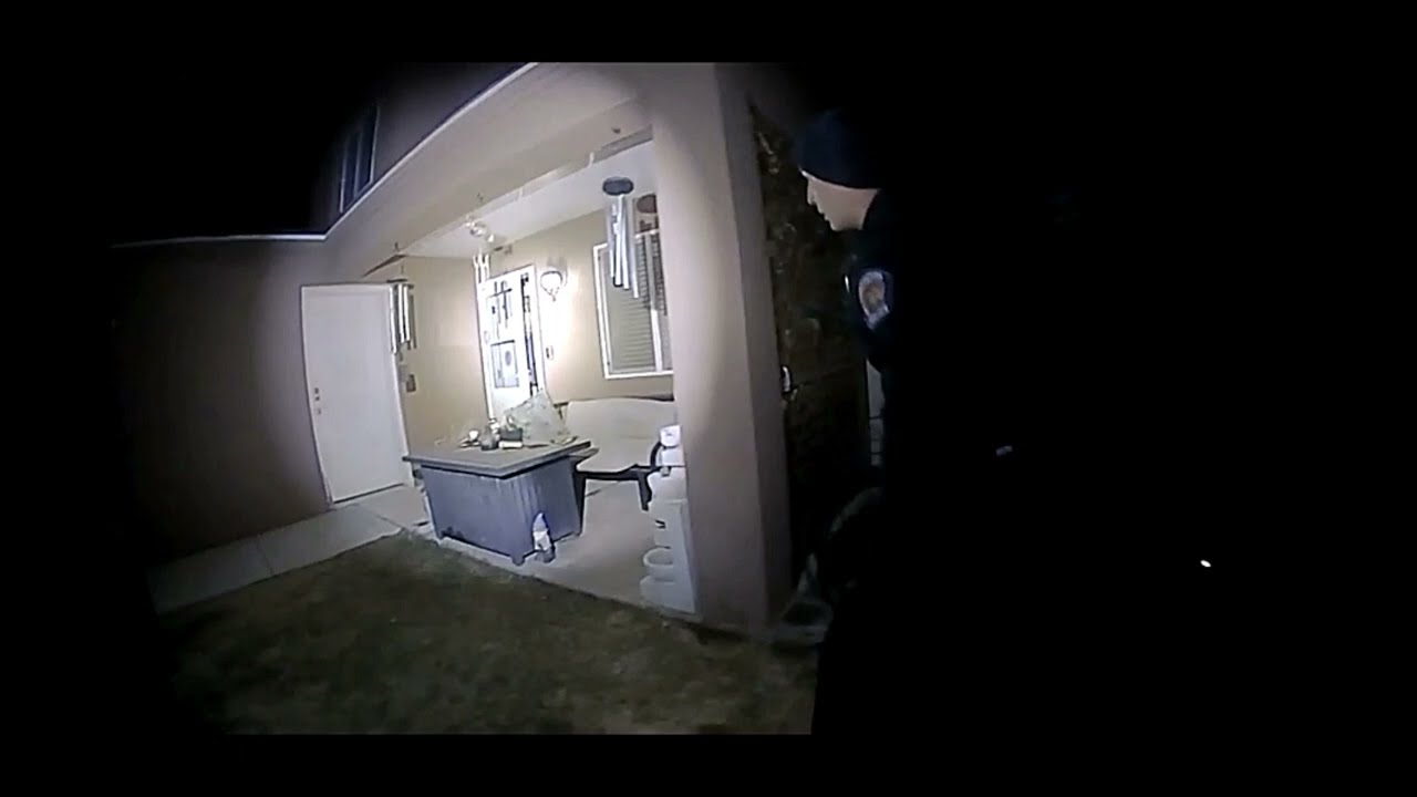 Farmington NM police get wrong address and murder the home owner - Graphic murder