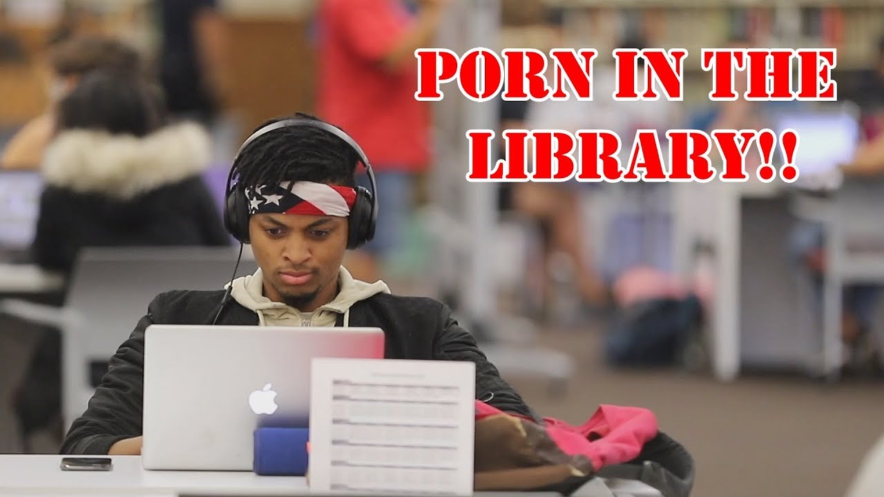 Blasting INAPPROPRIATE Songs in the Library PRANK