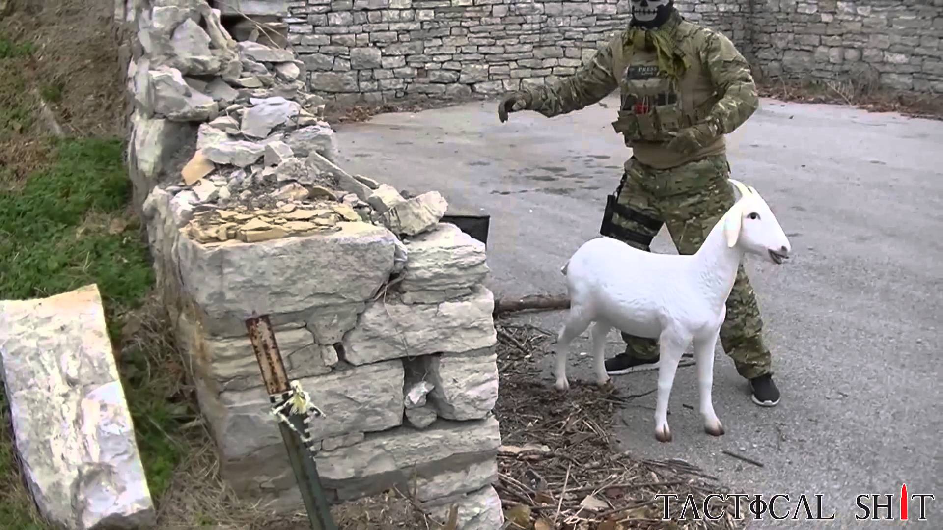 Isis Hunting Episode 2; Improvised Explosive GOAT decoy