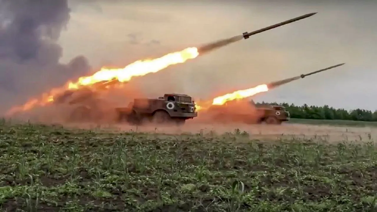 THE U.S. HIMARS SYSTEMS ARE SOWING TERROR AMONG THE OCCUPYING FORCES IN UKRAINE || 2022
