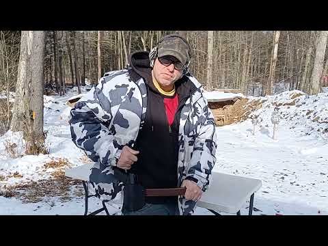 Practicing Old Faithful Glock 17 - iron sights