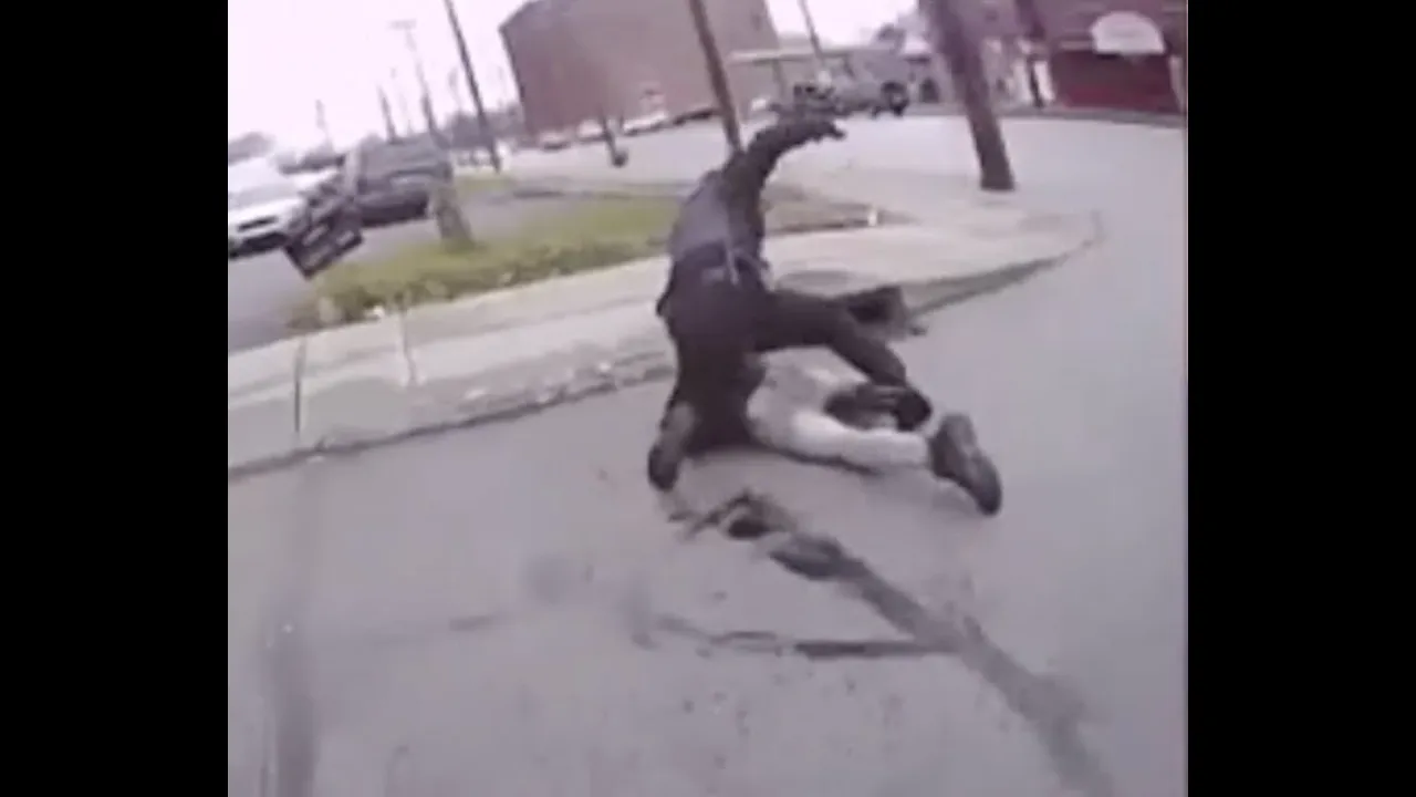 Footage of East Cleveland police brutality (graphic content and language)