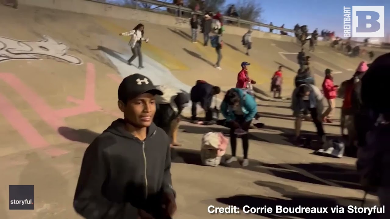WATCH — A Literal WAVE on the Rio Grande: Illegal Immigrants Wade Their Way into U.S.
