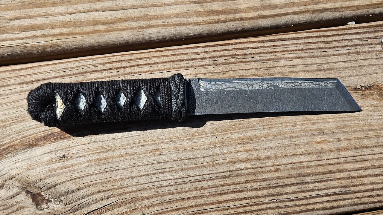 Tsukamaki On Modern Damascus Tanto