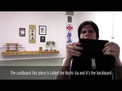 How to wear the Iaijutsu Gi