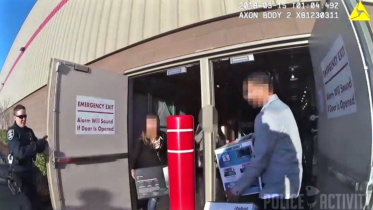 Costco Thieves Run Right Out The Door And into Seattle Police