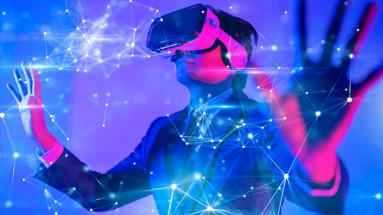Living Virtually | Billy Crone