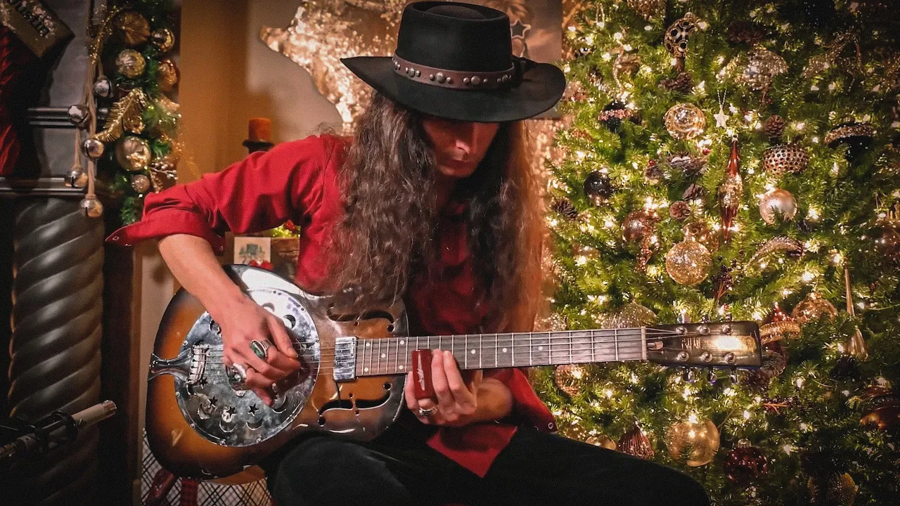 Fireside Acoustic Christmas Music ❄️ Relaxing Fingersyle & Slide Guitar