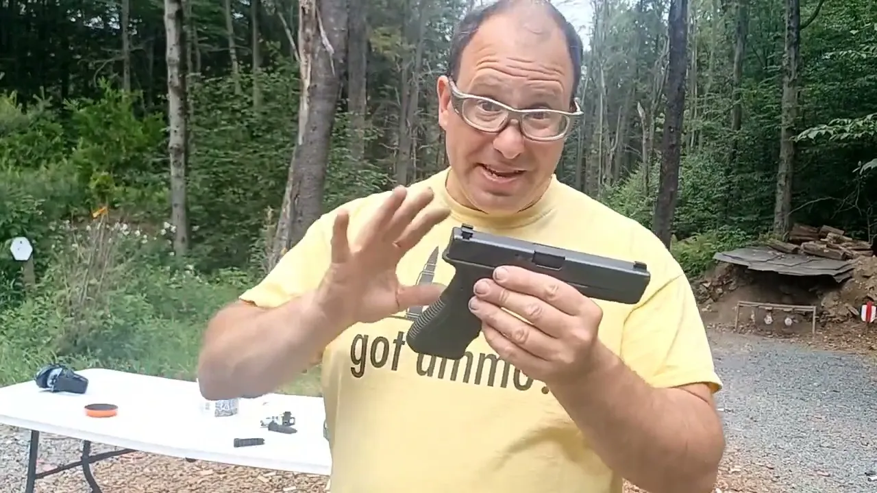 Glock 43 vs Glock 26... subcompact carry