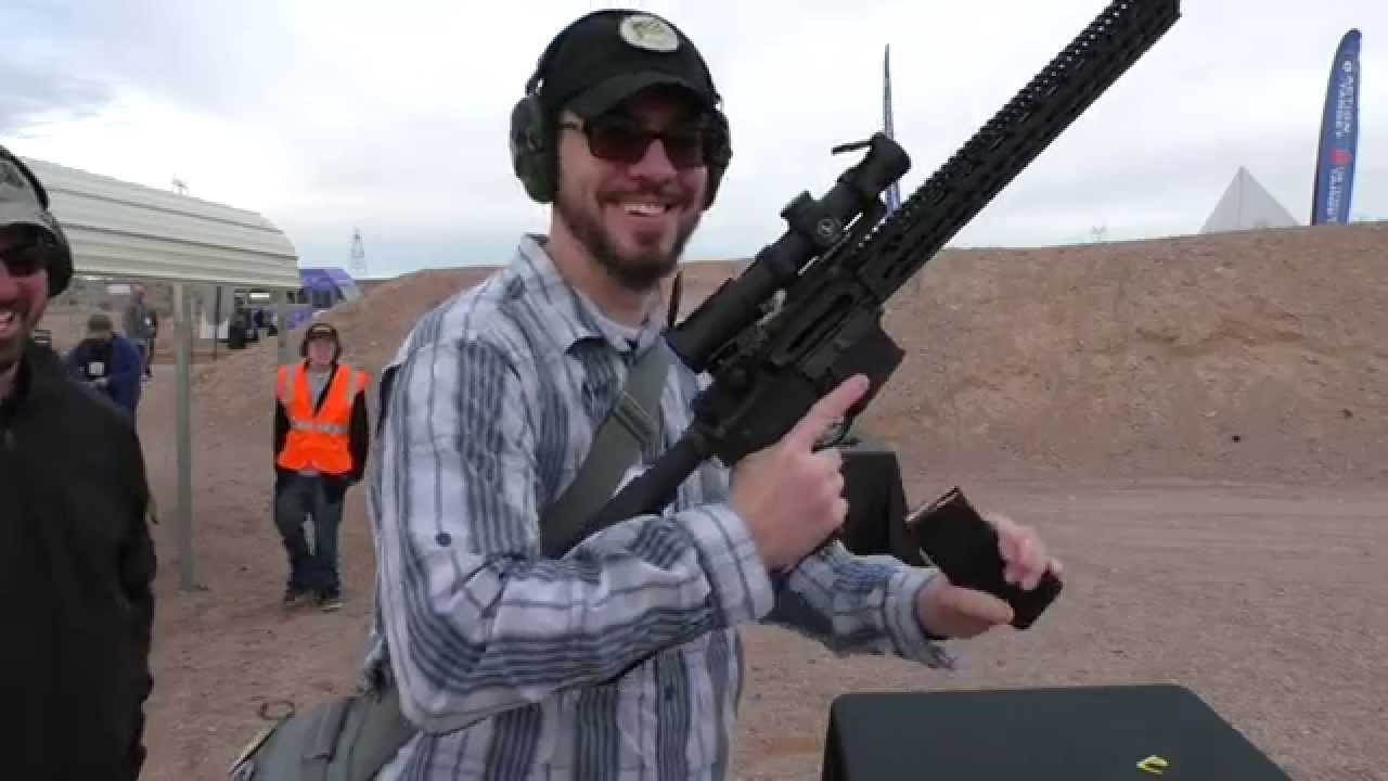 Daniel Defense V11 Pro AR-15: SHOT Show 2015