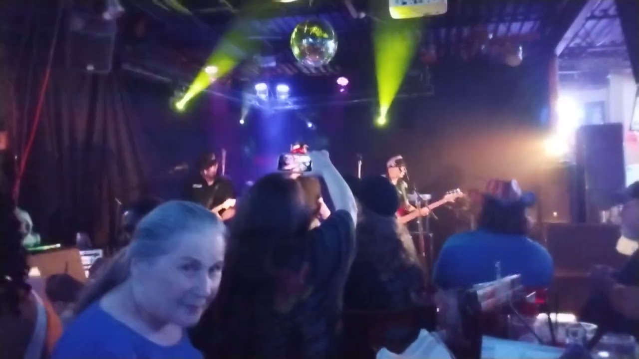 VooDoo Slim Crazy Bitch live (LPs Birthday Show) Chattanooga Tn 5.13.23