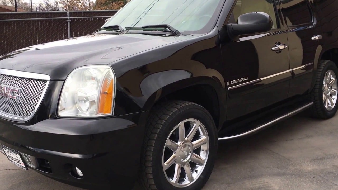 GMC Yukon Denali "Black Ops"