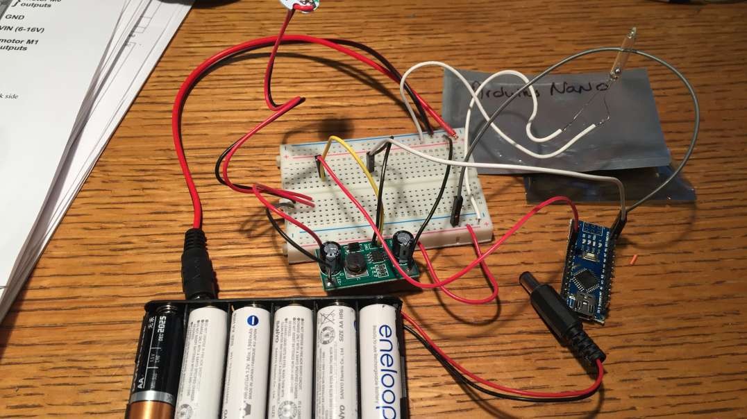 DIY LED SOS Arduino Light