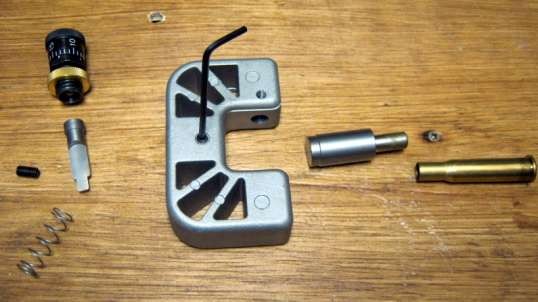 RCBS Hand Case Neck Turner (Fr + En)