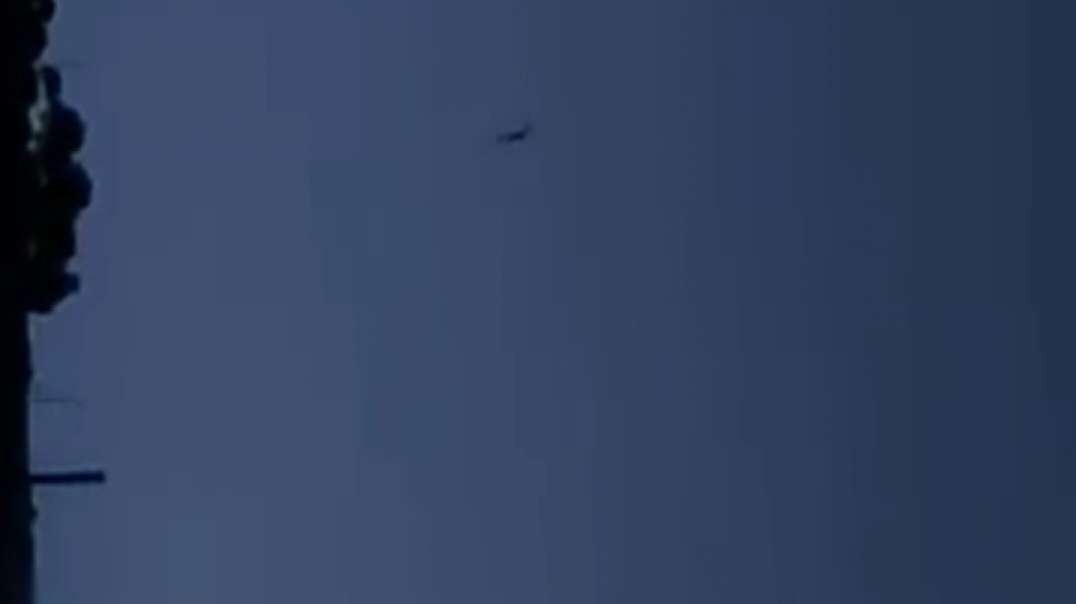 CHlNA Releases Worlds Largest 3‐Engine ATTACK DRON(360P).mp4