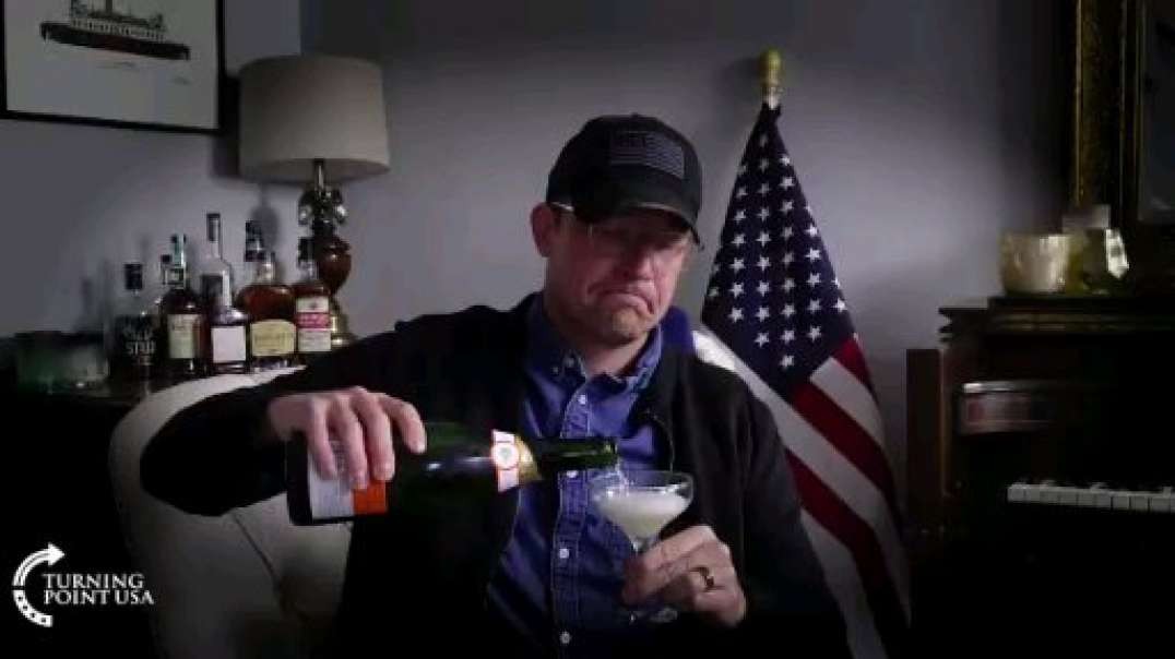 Welcome To CHAZ Tourism Video Goes Viral _ Zero Hedge.mp4