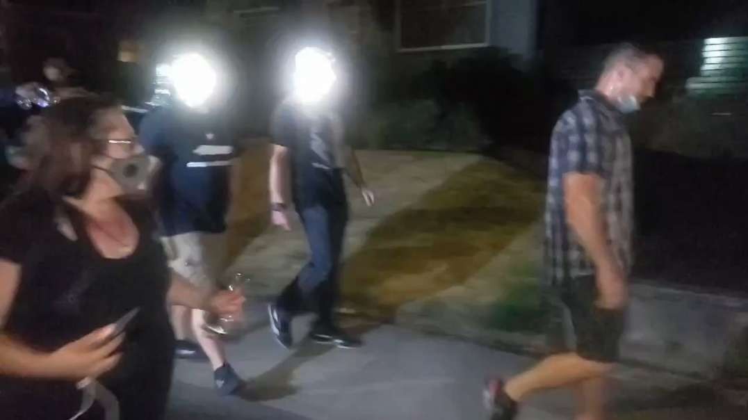 This is what antifa do to people they encounter in the street. Watch them assaul.mp4
