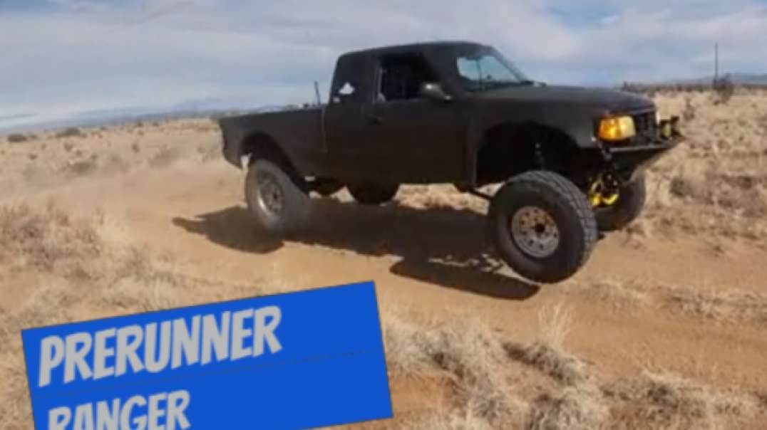 Ford Ranger Prerunner Walk Around and Sweet Jumps