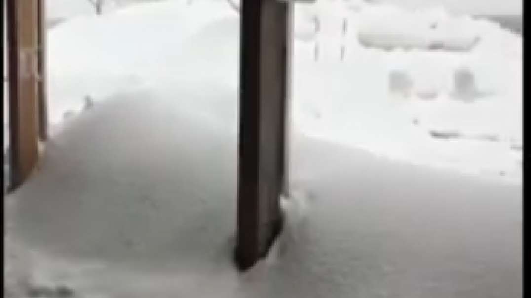 Plus d'un mètre de neige à Jōetsu au Japon ! 2021.01.10.mp4