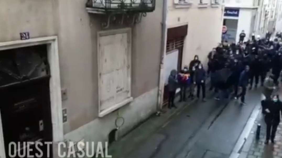 In Angers-France ,about 150 antifas try to attack the local nationalists but the.mp4