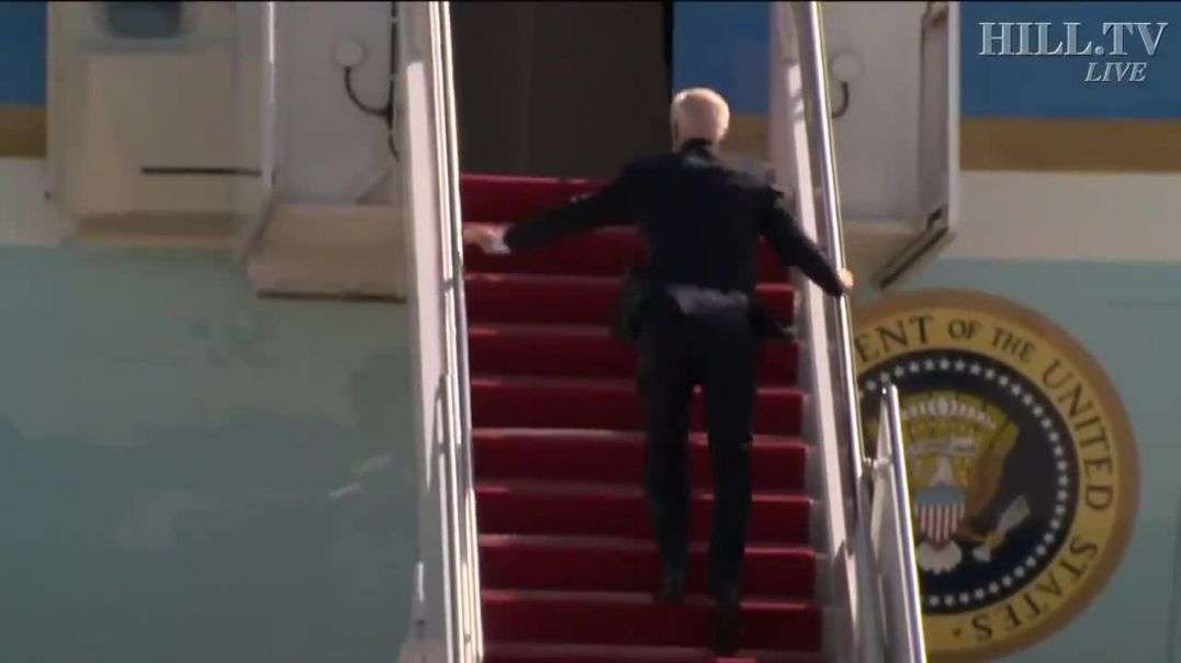 PRESIDENT BIDEN TRIPS THREE TIMES WHILE ATTEMPTING TO BOARD AIR FORCE ONE.