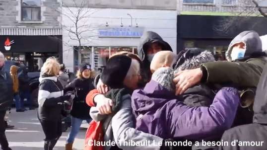 Claude Thibault - Le monde a besoin d'amour Montreal Freedom March Protest Rally Covid19 Coronavirus