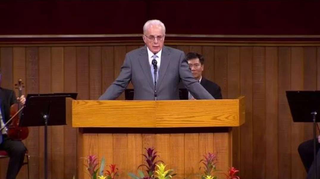 'WE'RE HAVING CHURCH!' - John MacArthur has Church after Court Ruling says he can't 'Mirror'