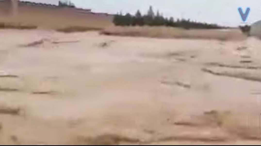 Hundreds of homes are destroyed by the terrible flood in Herat, Afghanistan.mp4
