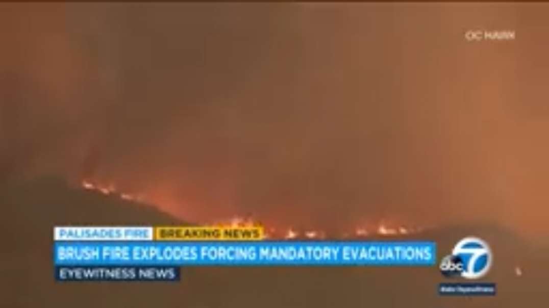 y2mate.com - Palisades Fire explodes to 750 acres triggering mandatory evacuations in Topanga I ABC7_v144P.mp4
