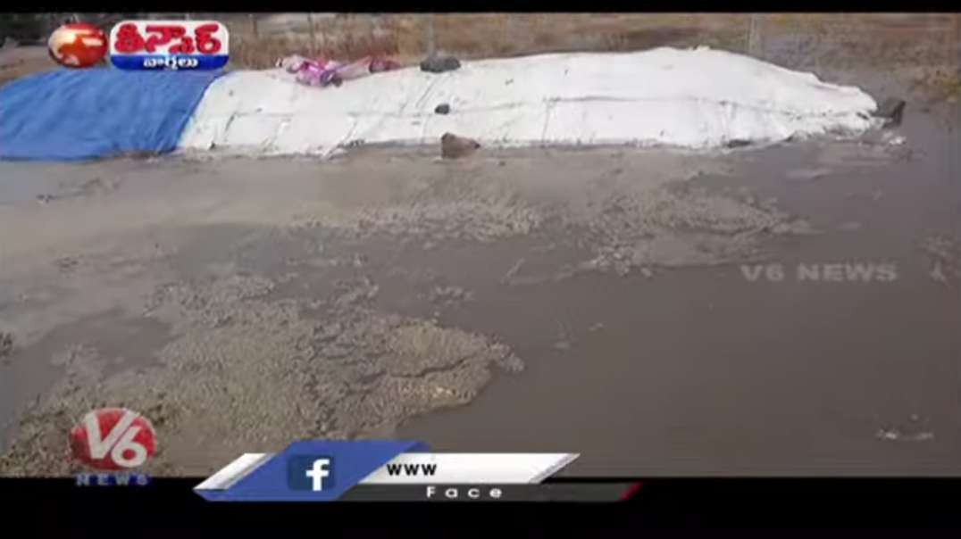 Farmers Burns Paddy Grain Stocks As Mark Of Protest _ V6 Teenmaar News.mp4
