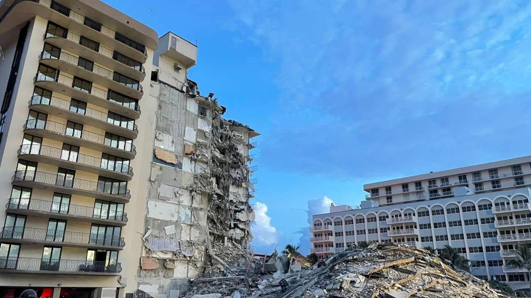 4 DEAD 159 MISSING IN SURFSIDE, FL BUILDING COLLAPSE.mp4