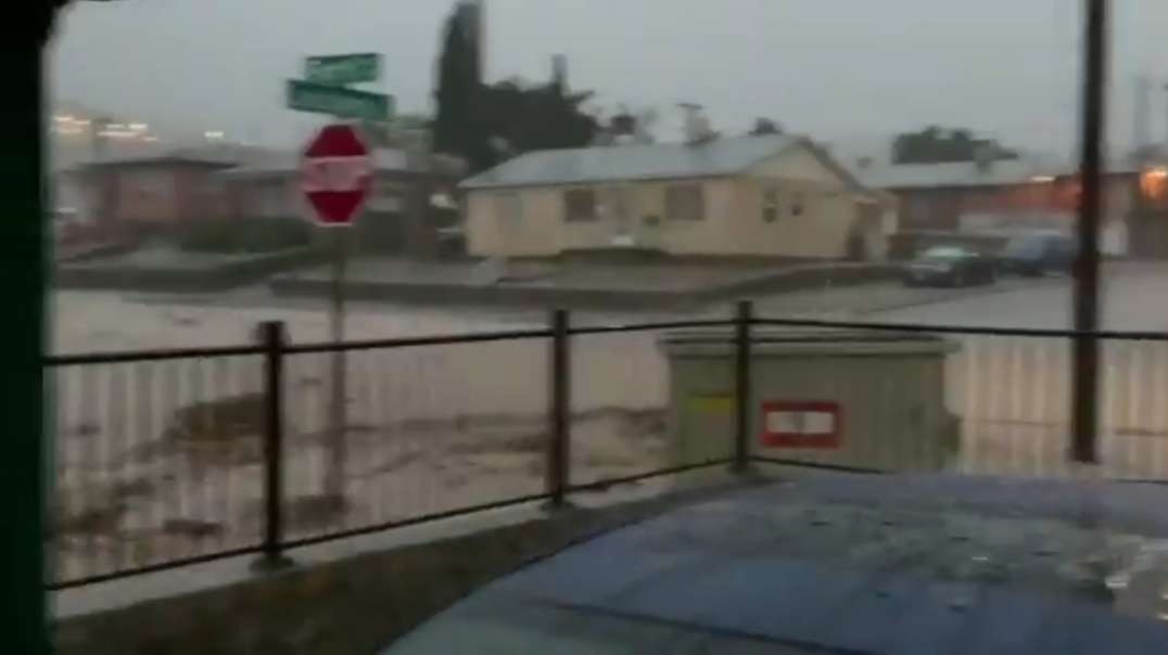 USA – 1 Dead After Floods in El Paso, Texas.mp4