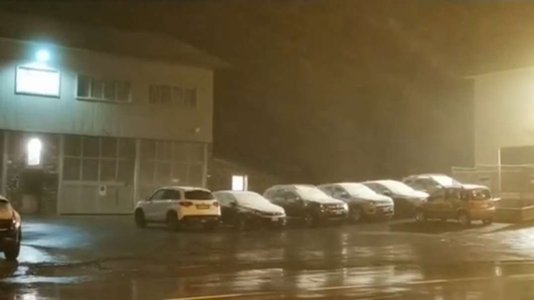 Snow Foscagno Pass Lombardy Italy _ Neve Passo del Foscagno Sondrio Lombardia It.mp4