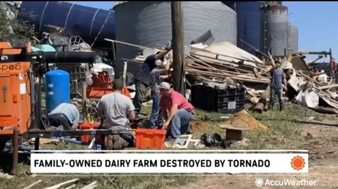 Several cows swallowed by a tornado as New Jersey’s largest dairy farm is ravaged by EF3 monster twister.mp4