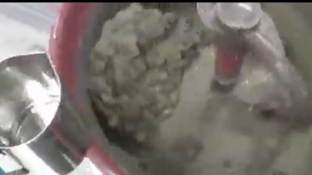 (5)How to make Concrete in Japanese Laboratory.mp4