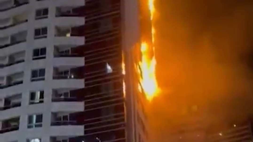 Watch__Dubai_Marina_building_fire_put_out%2C_no_injuries(360p).mp4