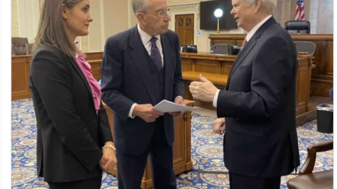 11/13/2021 - Trump & Grassley Tweets! Big moves! Did London Bridge fall down?
