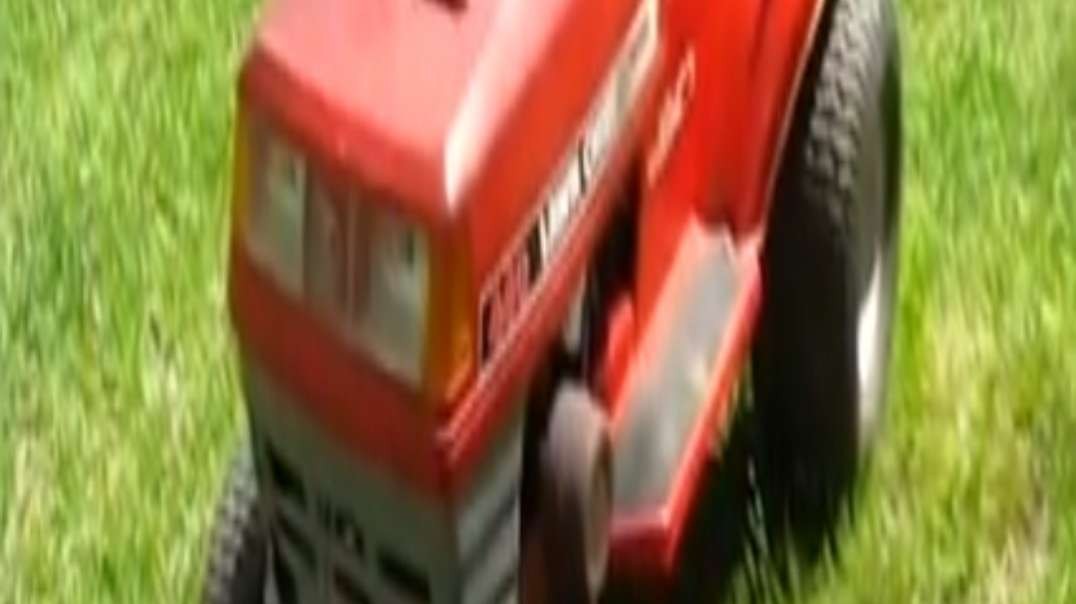 (199) Charcoal tractor walkaround.mp4