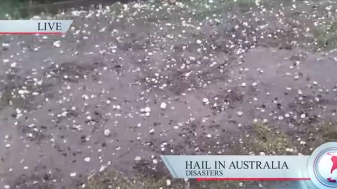 Heavy hail has hit Australia! The houses in Adelaide are destroyed!.mp4