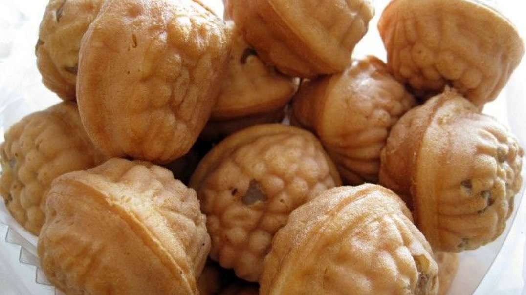 Korean walnut cakes, yum!