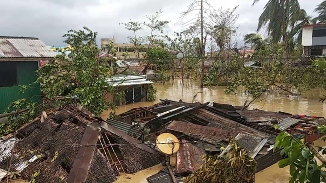 @RescueKabankalan - Severe damage, provinces cut off as Typhoon Rai batters Phil.mp4
