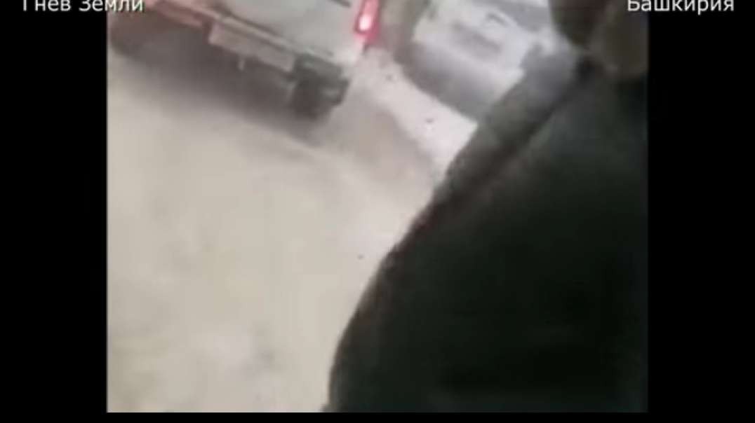 Массовая авария в Башкирии из-за снегопада произошла на трассе М 5 Уфа-Оренбург .mp4